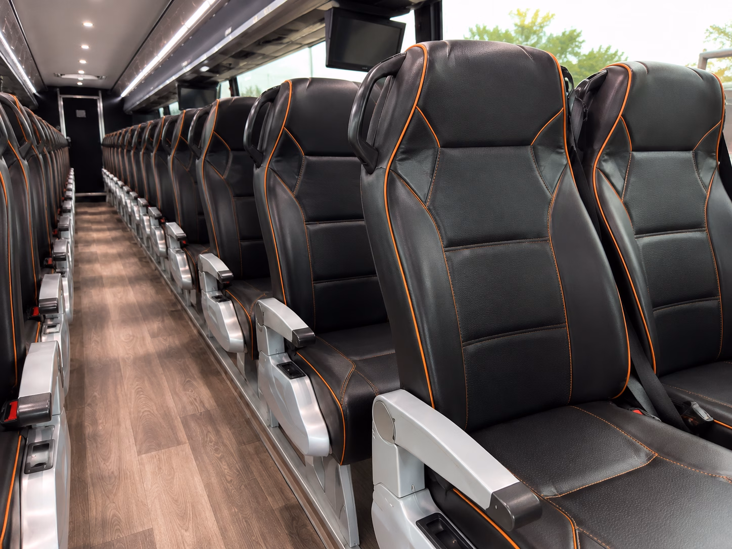 charter buses for large family weddings and quinceaneras in pasadena