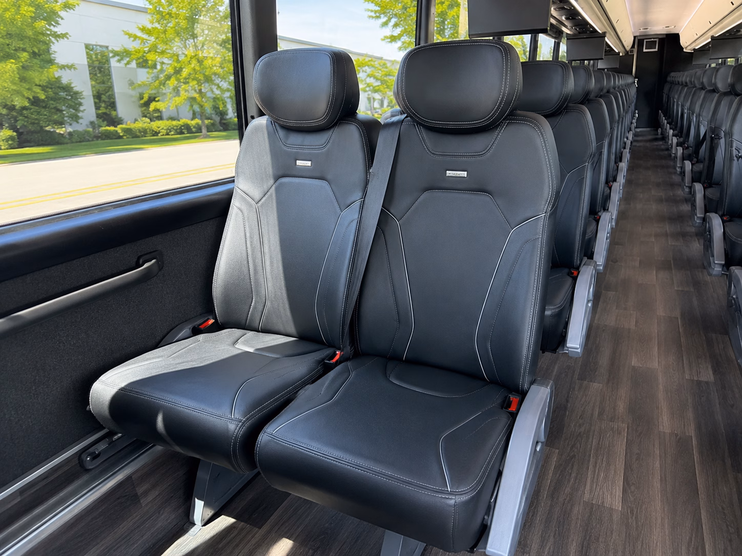 houston brewery district bus rentals from pasadena