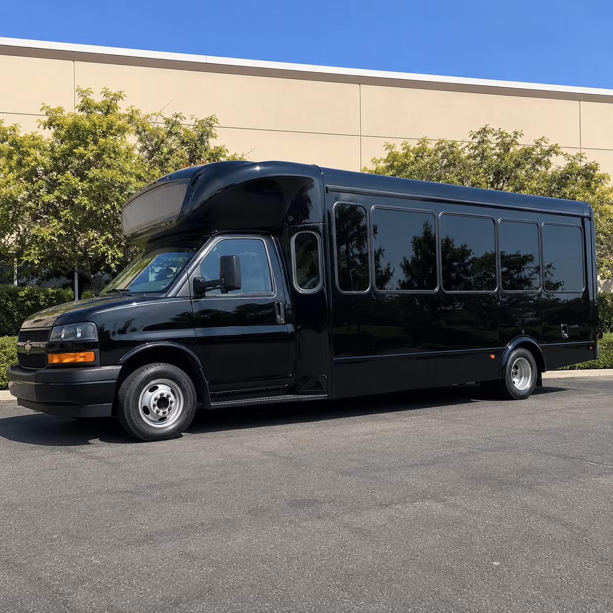 pasadena concert party bus rental