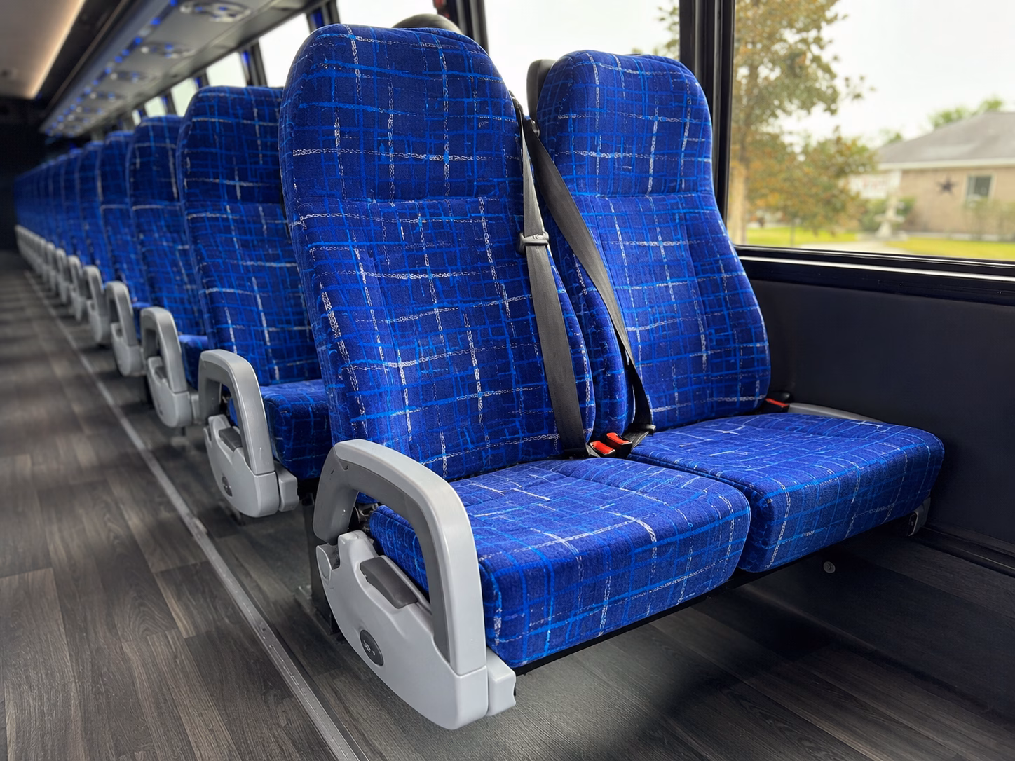 william p hobby airport hou charter bus pickups and drop offs